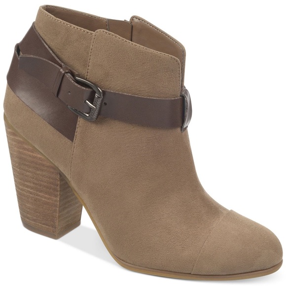 Carlos Santana Shoes - 🆕NWOT Carlos Santana ankle boots 6.5 brown